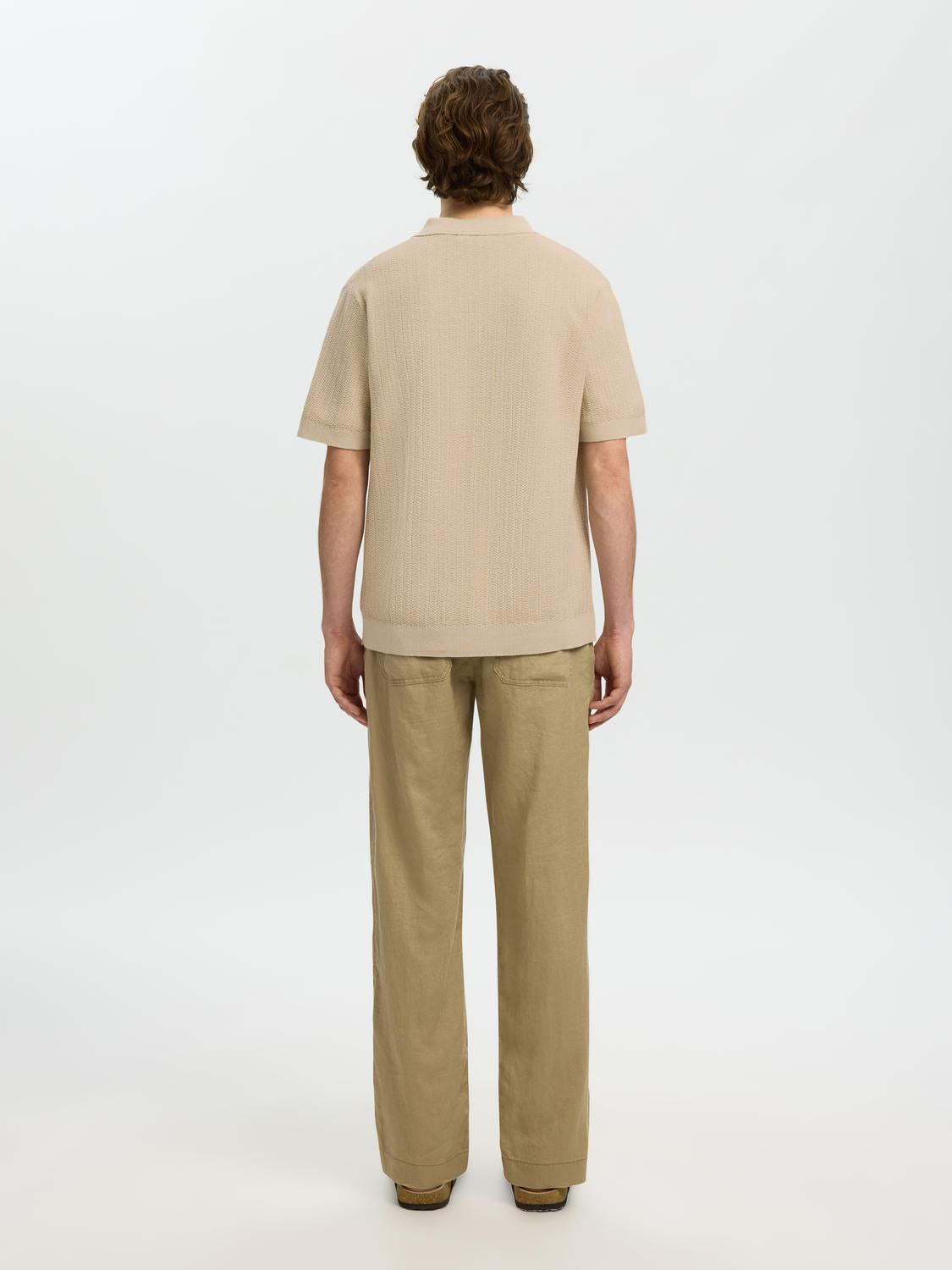 model_shot-back
